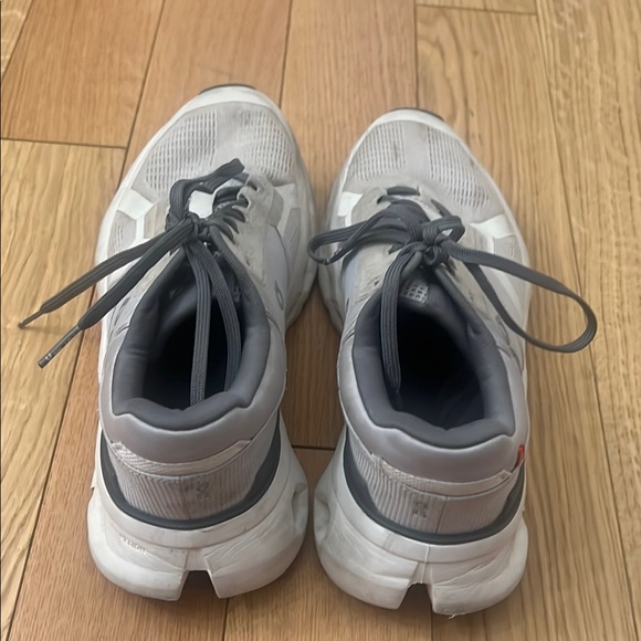 Worn Gray and White On shoes Size 9 - Picture 3 of 5